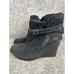 UGG Wedge Boots Womens Size 8.5 Suede Shearling Ankle Buckle Booties 1003064